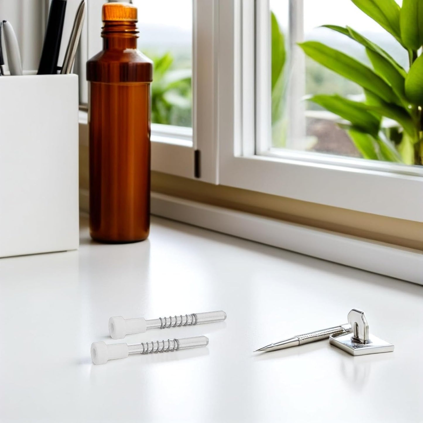  Ciieeo 20 Pièces Loquet à Ressort Métallique Installation Facile Fixation En Plastique Et Métal Pour Moustiquaire De Fenêtre Pour Décoration Intérieure Et Rénovation